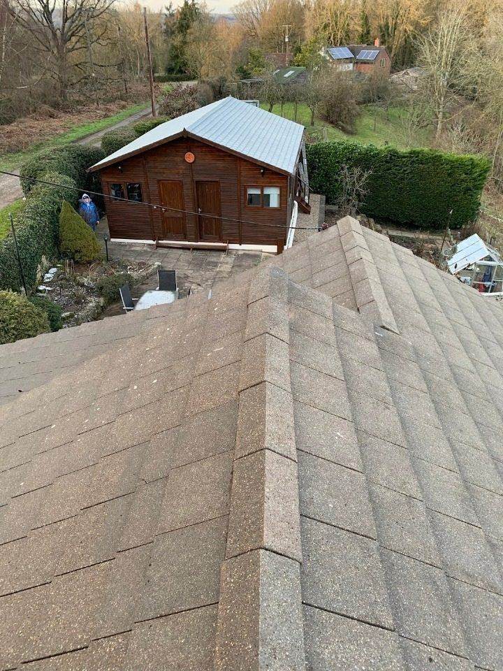 Wallace Roofing – roof clean after